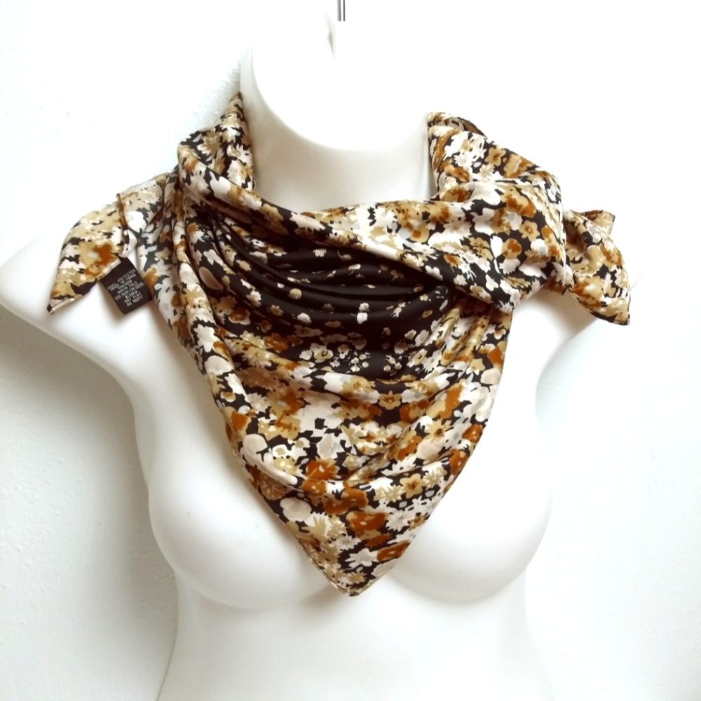 Neck Tie Square Bandana Scarf Floral Print Black/Tan 36"×36"